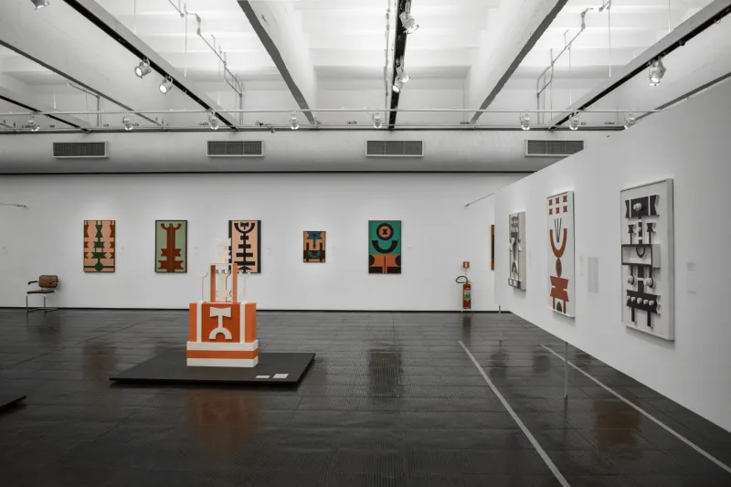 The Loudest Thing in the Room Is Nothing: How American Creatives Are Mastering Empty Space